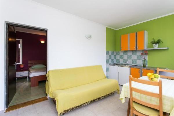 Guest House Busurelo Polače 部屋 写真