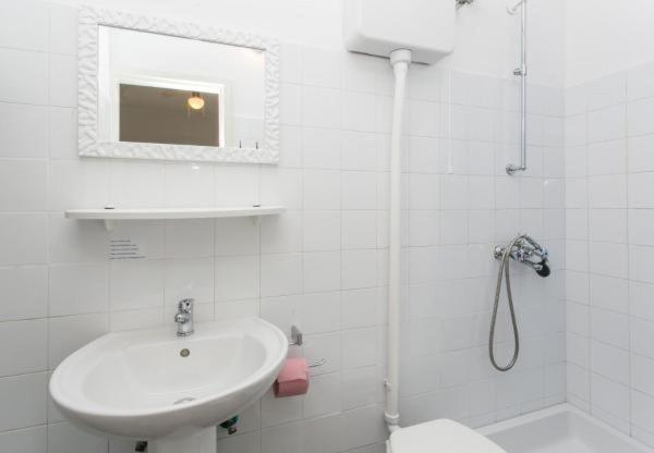 Guest House Busurelo Polače 部屋 写真